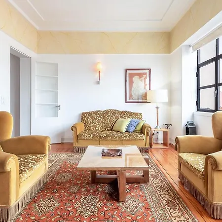 Wonderful 4br Flat Near Liberdade Avenue Apartment Lisbon