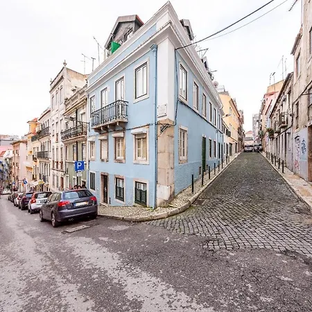 Wonderful 4br Flat Near Liberdade Avenue Daire *